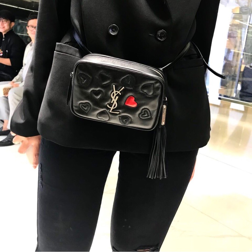 Saint Laurent Lou Heart Belt Bag ❤️ - Picture 10 of 11